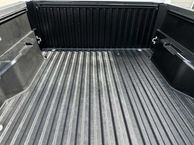 Toyota Tacoma SR5 2025