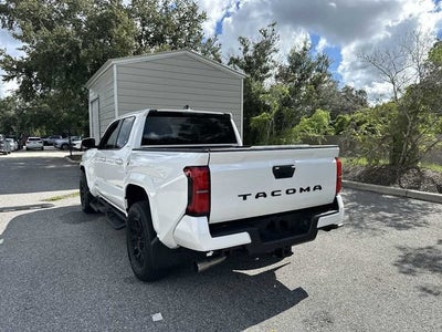 Toyota Tacoma SR5 2025