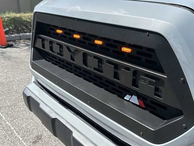 Toyota Tacoma 2WD SR5 de 2021