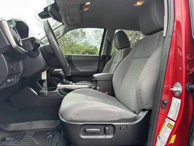 Toyota Tacoma SR5 V6 2022