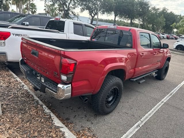 Toyota Tacoma SR5 V6 2022