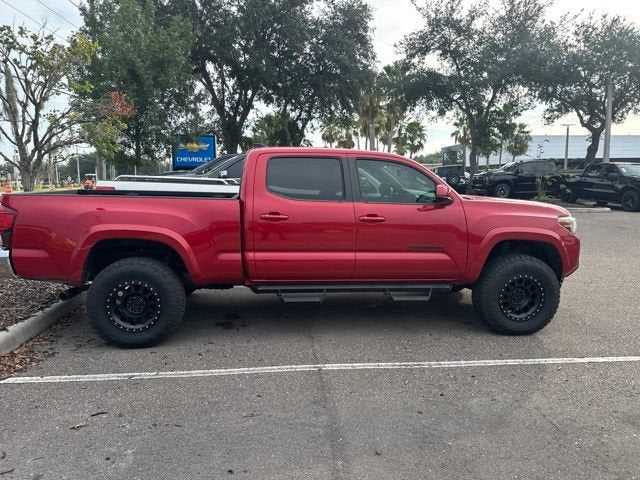 Toyota Tacoma SR5 V6 2022