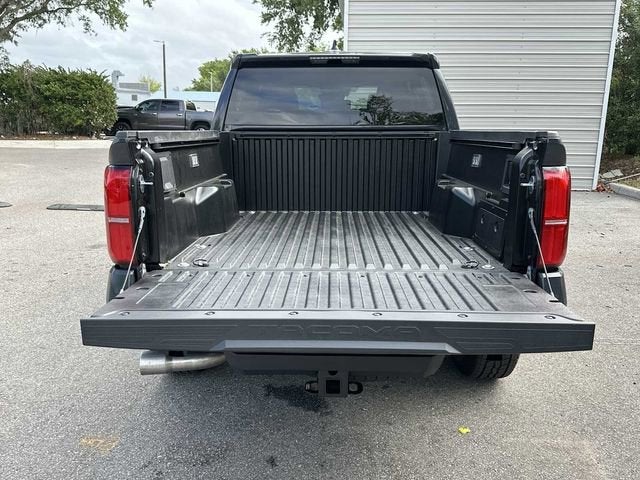 Toyota Tacoma Hybrid TRD Off Road 2026