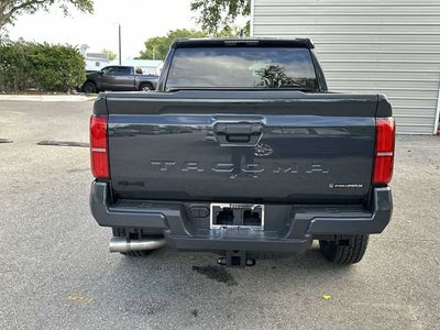 Toyota Tacoma Hybrid TRD Off Road 2026