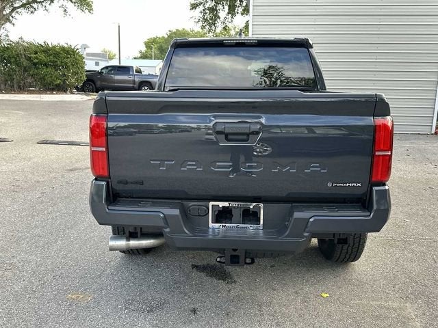 Toyota Tacoma Hybrid TRD Off Road 2026