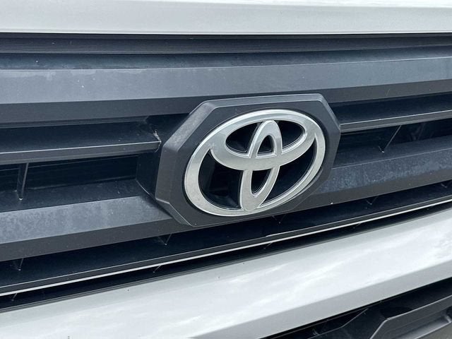 Toyota Tacoma SR 2024