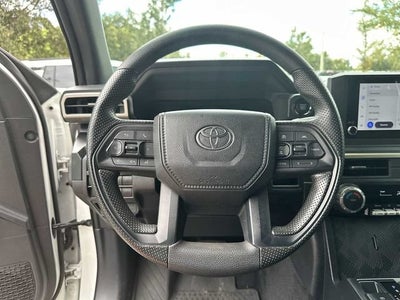 Toyota Tacoma SR 2024