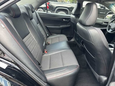 Toyota Camry SE 2016