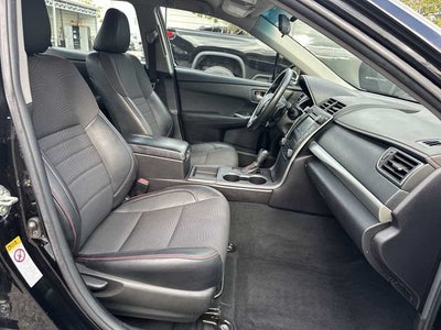 Toyota Camry SE 2016