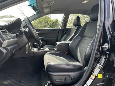 Toyota Camry SE 2016
