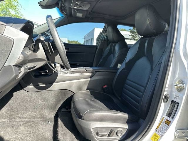 Toyota Avalon XSE Nightshade 2021