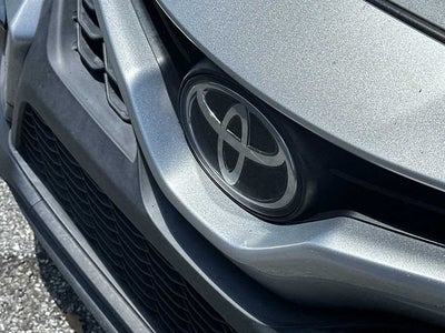 Toyota Camry SE 2021