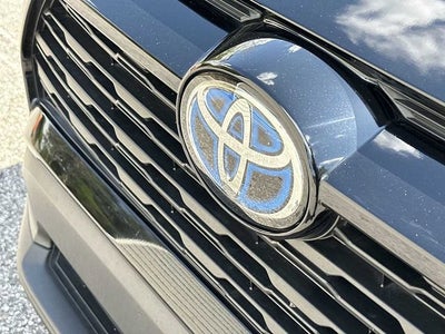 Toyota RAV4 Hybrid XLE Premium 2024