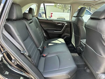 Toyota RAV4 Hybrid XLE Premium 2024