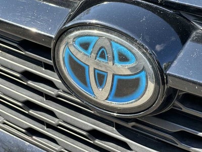 Toyota RAV4 Hybrid XLE 2022