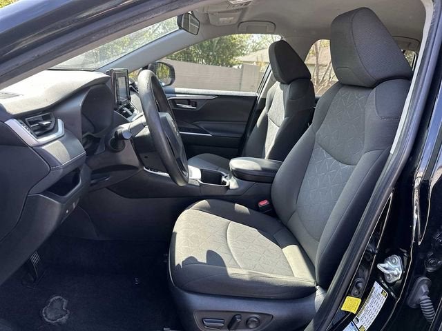 Toyota RAV4 Hybrid XLE 2022