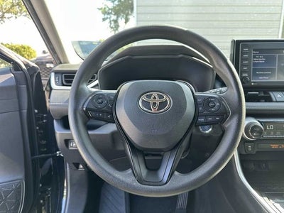 Toyota RAV4 Hybrid XLE 2022