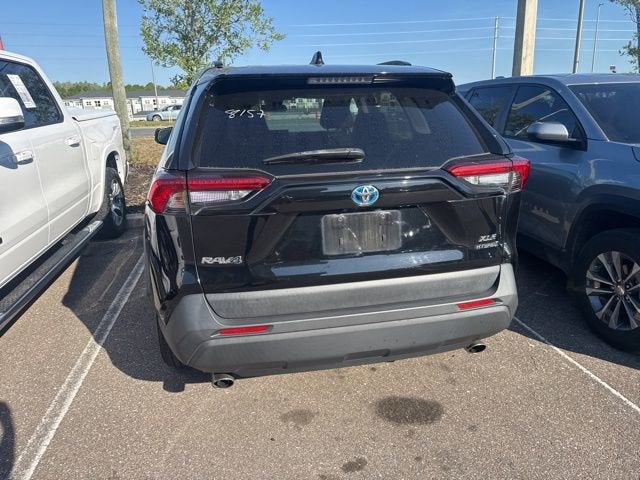 Toyota RAV4 Hybrid XLE 2022