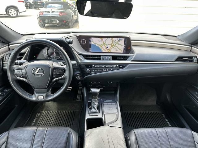 Lexus ES 350 F SPORT 2019