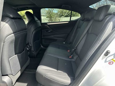 Lexus ES 350 F SPORT 2019