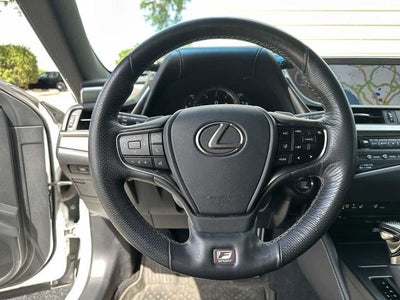 Lexus ES 350 F SPORT 2019