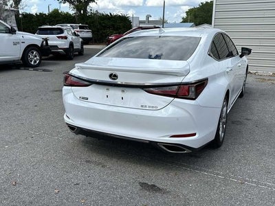 Lexus ES 350 F SPORT 2019