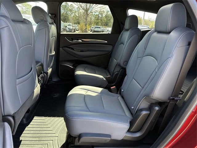 Buick Enclave Essence 2023