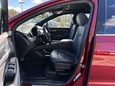 Buick Enclave Essence 2023