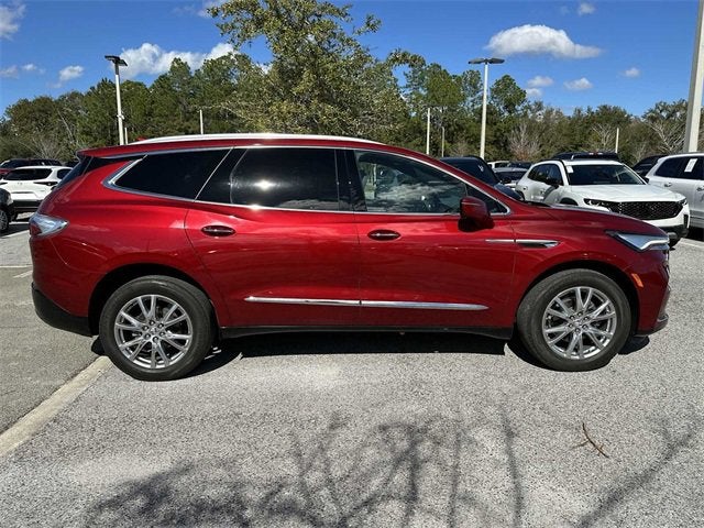 Buick Enclave Essence 2023
