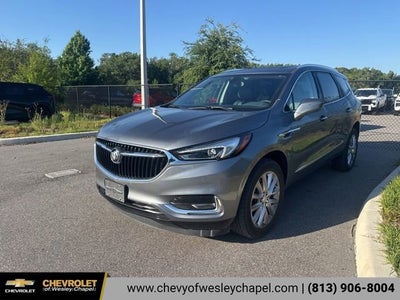 Buick Enclave Essence 2021