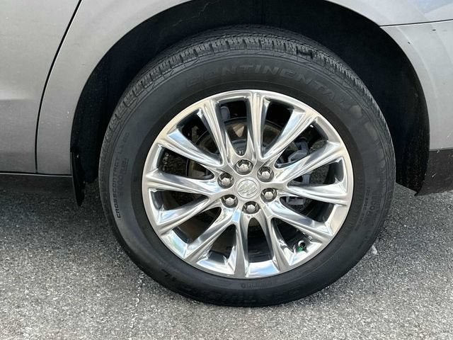 Buick Enclave Essence 2021