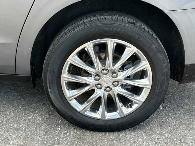Buick Enclave Essence 2021