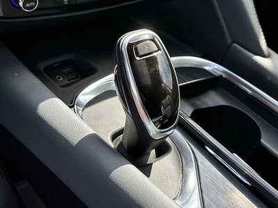 Buick Enclave Essence 2021