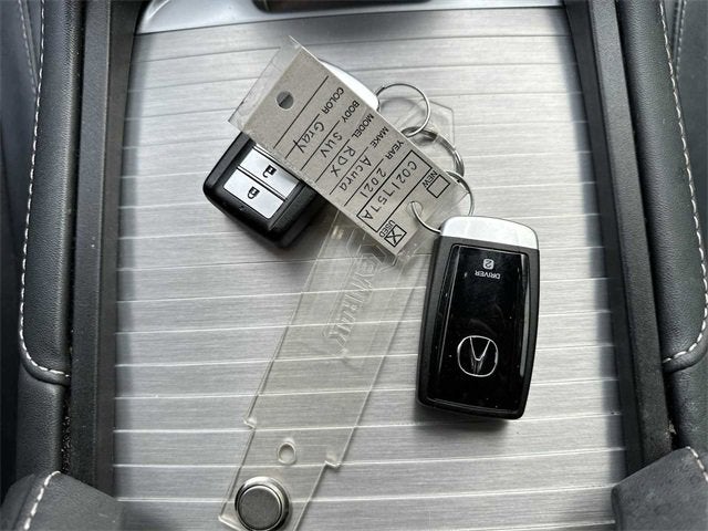 Acura RDX 2021 con paquete tecnológico