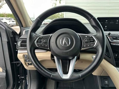 Acura RDX 2023, versión básica