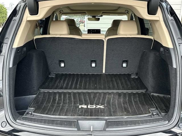 Acura RDX 2023, versión básica