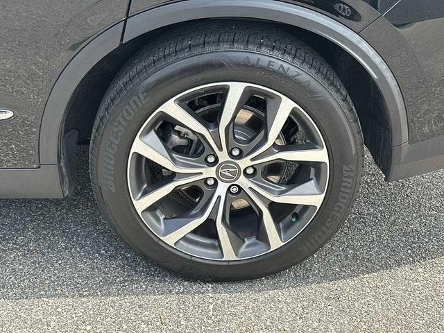 Paquete tecnológico del Acura MDX 2023