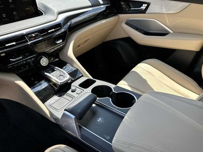 Paquete tecnológico del Acura MDX 2023
