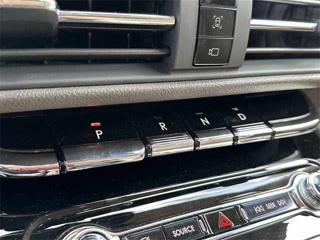 Lincoln Corsair Estándar 2022