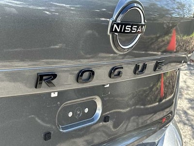 Nissan Rogue Dark Armor 2026