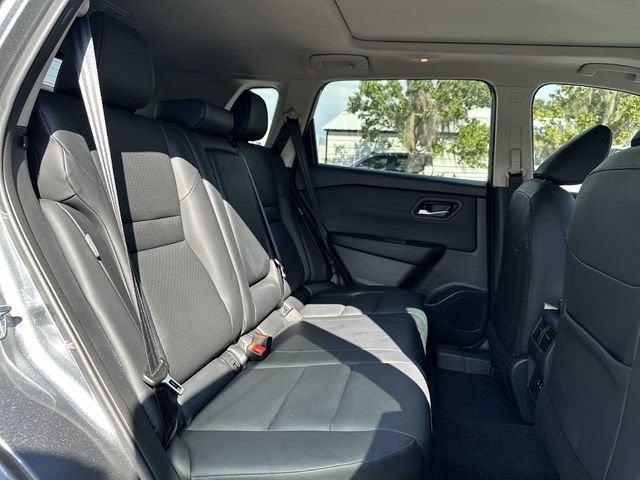 Nissan Rogue Dark Armor 2026