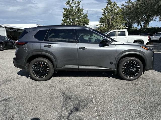 Nissan Rogue Dark Armor 2026