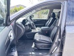 Nissan Pathfinder SV 2020