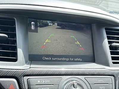 Nissan Pathfinder SV 2020