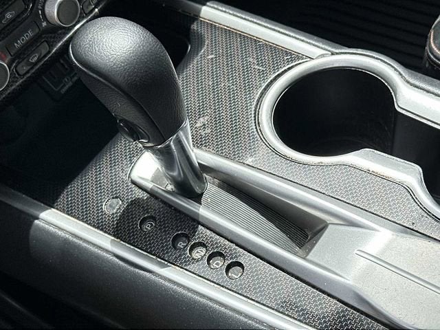Nissan Pathfinder SV 2020