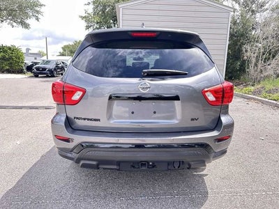 Nissan Pathfinder SV 2020