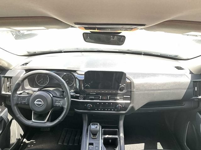 Nissan Pathfinder SL 4x4 de 2023
