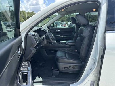 Nissan Pathfinder SL 4x4 de 2023