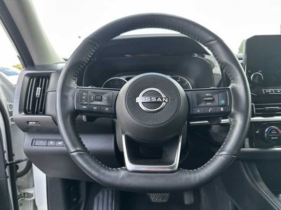 Nissan Pathfinder SL 4x4 de 2023