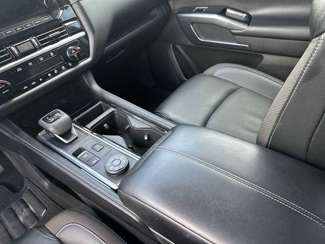 Nissan Pathfinder SL 4x4 de 2023